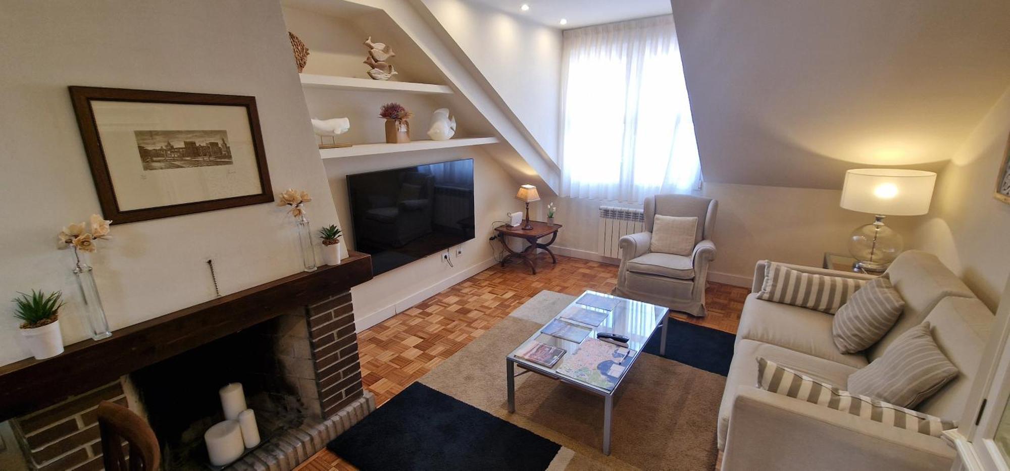 La Buhardilla De La Escalerona - 2 Hab - Vut-4354-As Apartamento Gijón Exterior foto